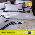 Popular applique label hotel bedding / stripe border luxury home bedding sets